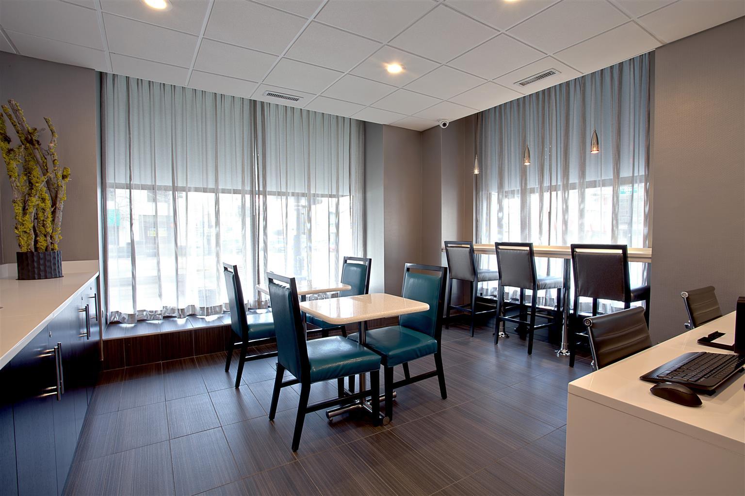 Best Western River North Hotel